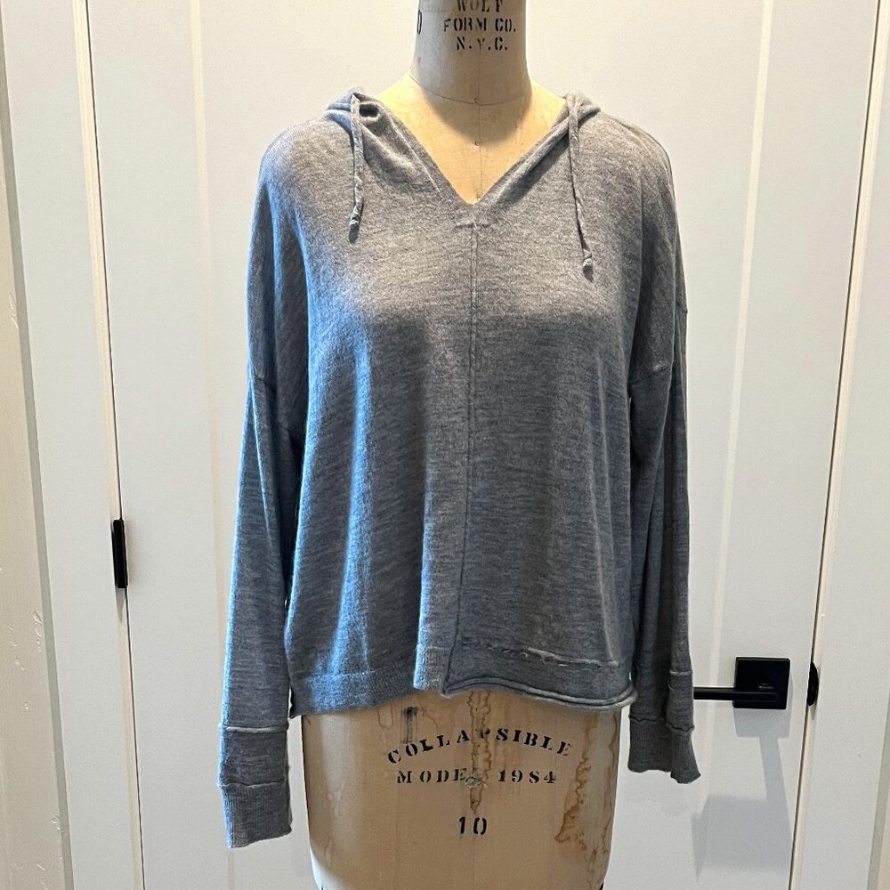 M.J.Watson Cashmere Hoodie V-neck Sweater